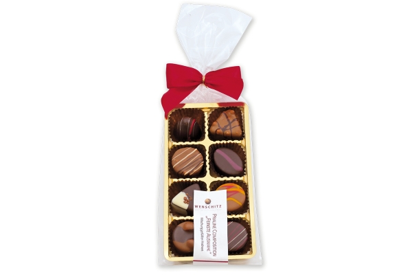 Mischung gefüllter Pralinen in den Geschmacksrichtungen: Erdbeer-Marc de Champagne, Apfel-Brandy, Pecannuss, Piemonteser, Macadamia-Waffel, Rum-Zwetschke, Melone, Weichsel-Kirsch – je mindestens 40% zartschmelzende Füllung